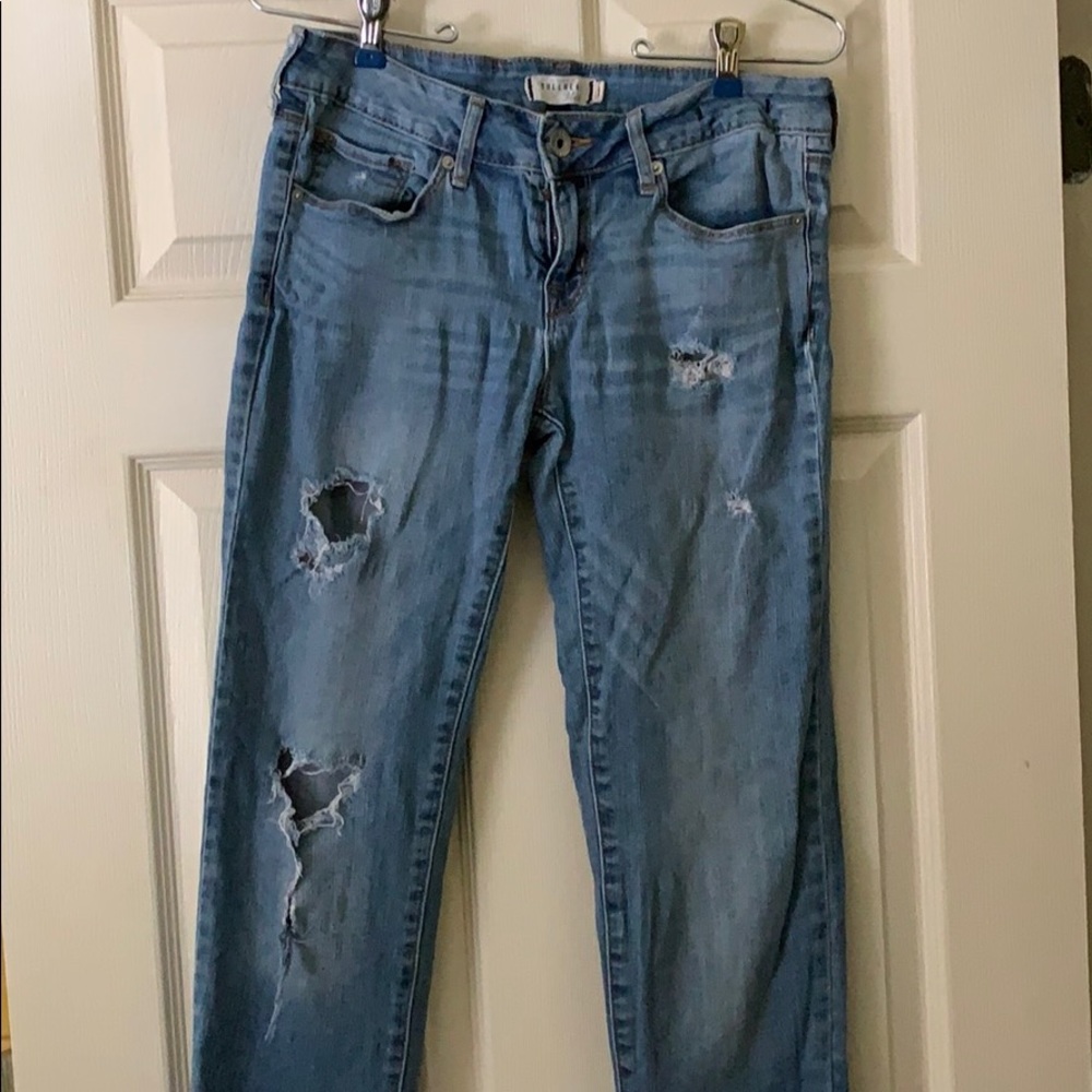 Pacsun bullhead ripped jeans